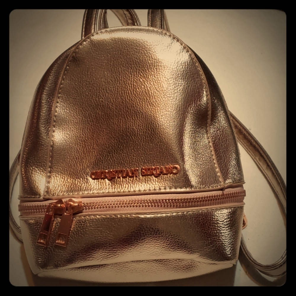 NWOT❤ Christian Siriano backpack purse